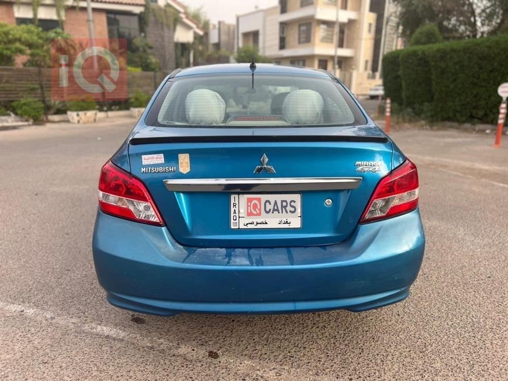 Mitsubishi Mirage G4
